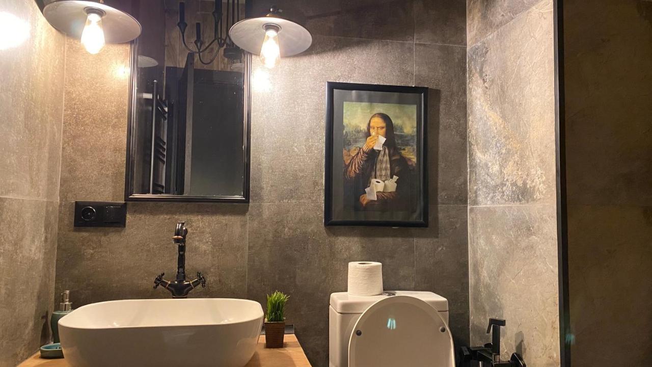 New Apartment With Terrace ティビリシ エクステリア 写真